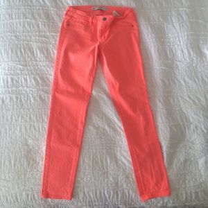 COPY - Abercrombie&Fitch coral denim skinny jeans…